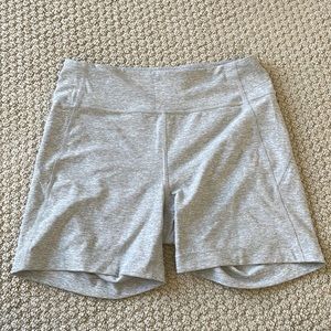 Outdoor voices workout shorts - size M